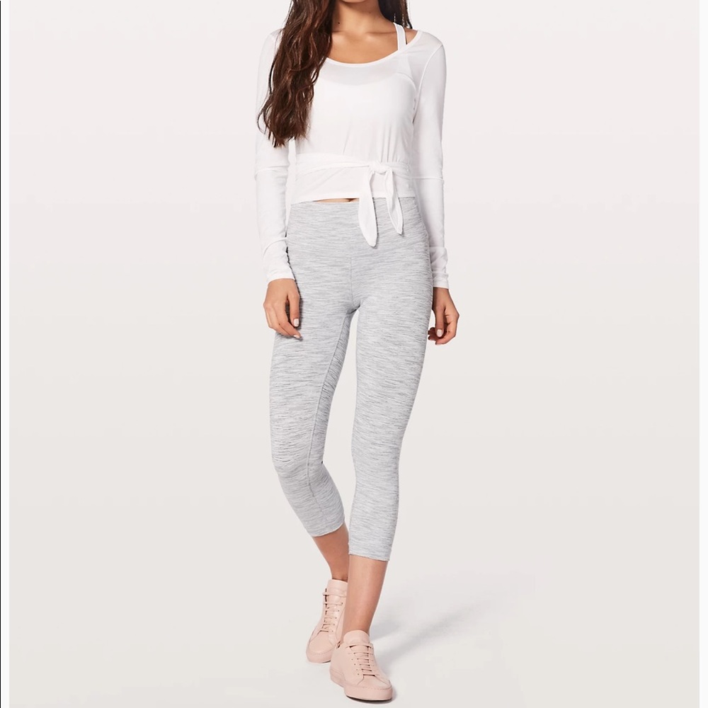 Its a tie long sleeve